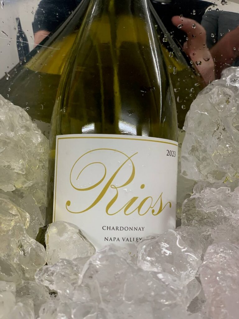rios chardonnay bottle in ice bucket